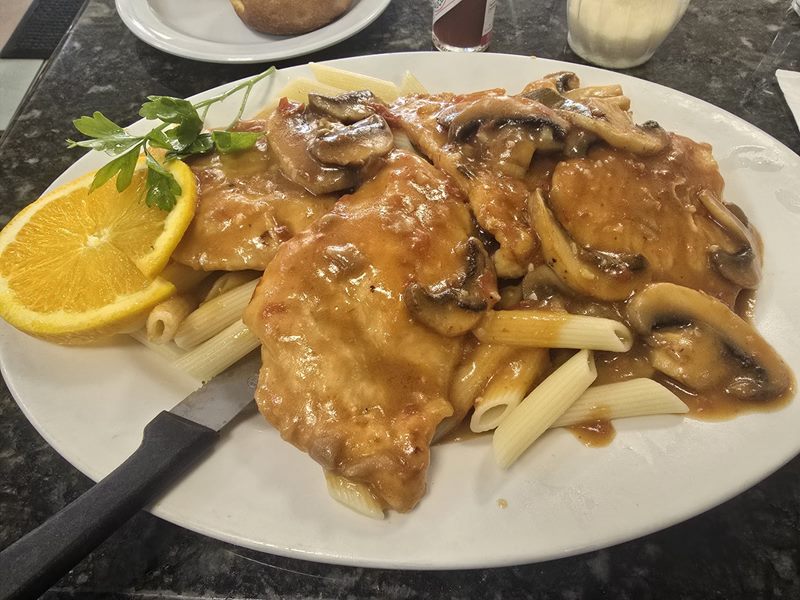Uncle Bill's Diner food